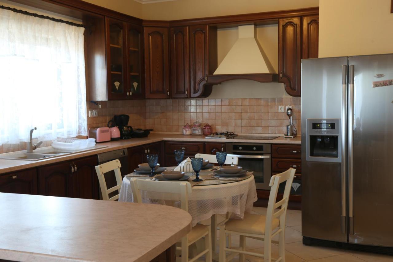 Chrisa'S Beautiful Apartment Chania ハニア エクステリア 写真