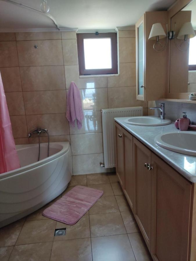 Chrisa'S Beautiful Apartment Chania ハニア エクステリア 写真
